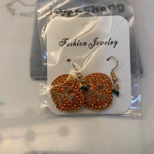 WenSheng Halloween Pumpkin Earrings